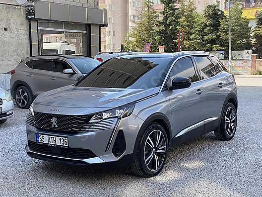 peugeot 3008 1 5 bluehdi gt doktordan hatasiz gece gorus opsiyonlu peugeot 3008 gt at sahibinden com 934813839