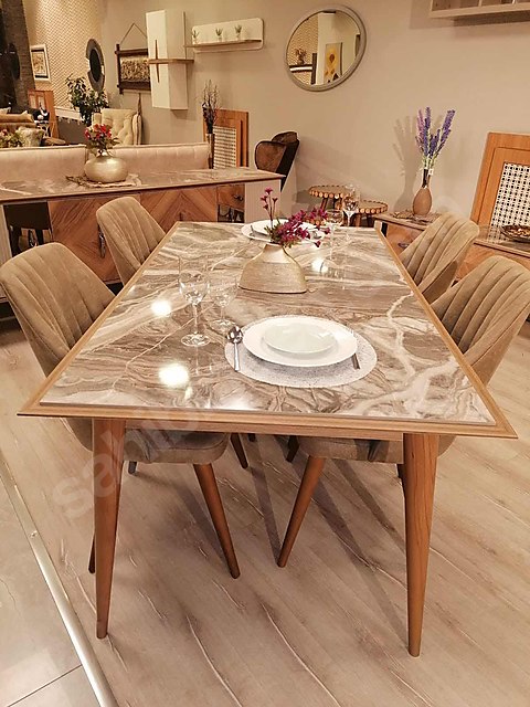 Sıfır Gibi Yemek Masası