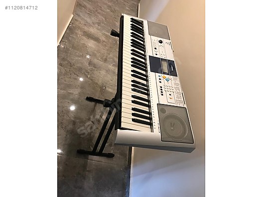 Yamaha digital online keyboard psr e323