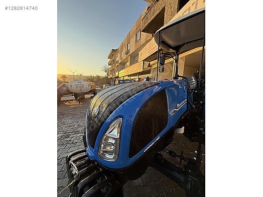 Machinery / Agricultural Machines / Tractors / New Holland / T3.70S