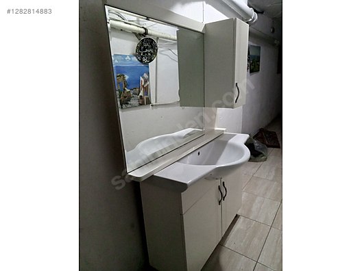 Used & Brand New Items / Garden & Home Improvement / Home Improvement / Bathroom & Kitchen / Bathroom Cabinets