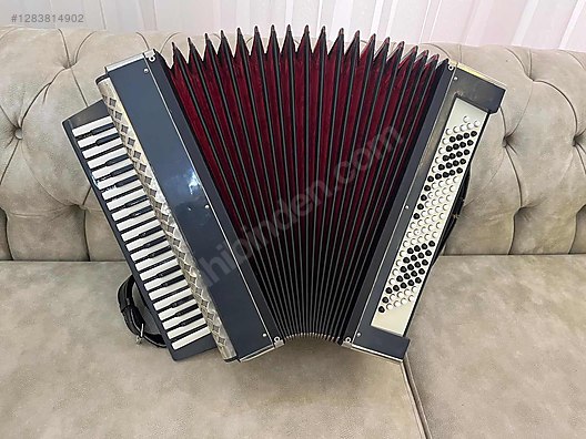 Used & Brand New Items / Music / Musical Instruments / Keyboard Instruments / Accordion
