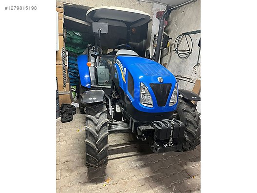 Machinery / Agricultural Machines / Tractors / New Holland / TT4.55