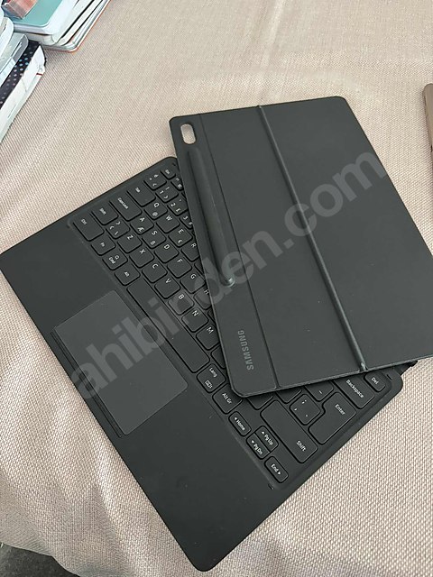 Samsung Tab S7-S8 Plus klavyeli kılıf