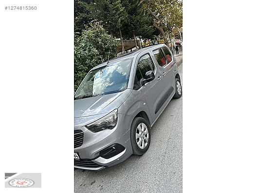 Opel Combo 1.5 Dizel 130 BG Elegance Cam Tavan Otomatik fotoğraf 3