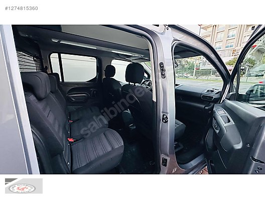 Opel Combo 1.5 Dizel 130 BG Elegance Cam Tavan Otomatik fotoğraf 5