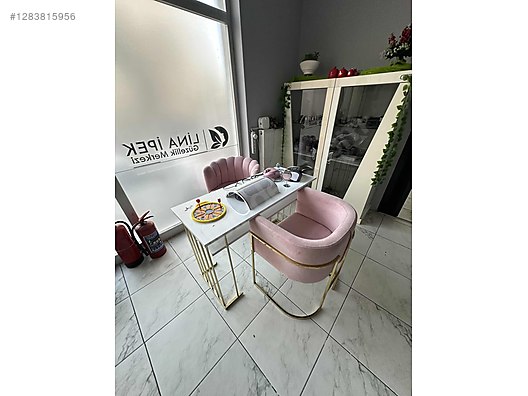 Used & Brand New Items / Beauty & Healthcare / Professional Equipment / Hair Salon Equipment / Wholesale Lots