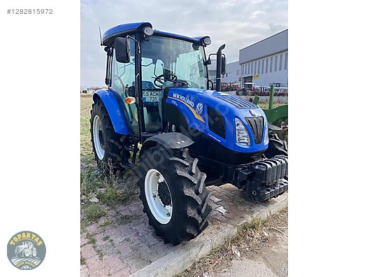Machinery / Agricultural Machines / Tractors / New Holland / TT4.75