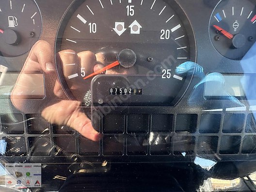 Machinery / Agricultural Machines / Tractors / Massey Ferguson / 5445