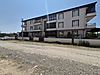KARASU'DA ARAKAT CAM BALKON VE KOMBİLİ GENİŞ SATILIK 1+1 DAİRE