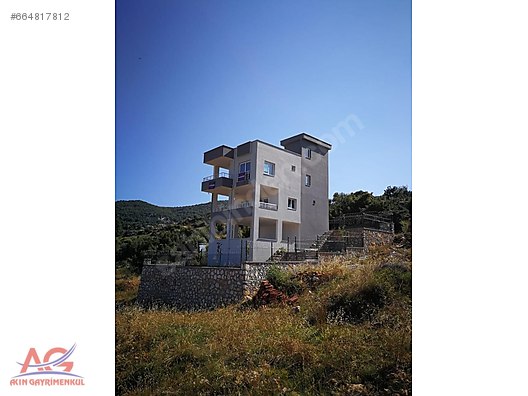 Emlak Ofisinden Satılık 4+1, 340 m² Müstakil Ev 380.000 TL�ye