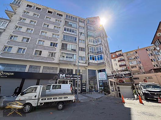 ŞEHİR MRK.İL.J.K.LIĞI VE HALK EĞİTİM MD.KARŞISI EŞYALI 3+1TEMİZ #1285817857