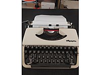 Olympia Antika Daktilo