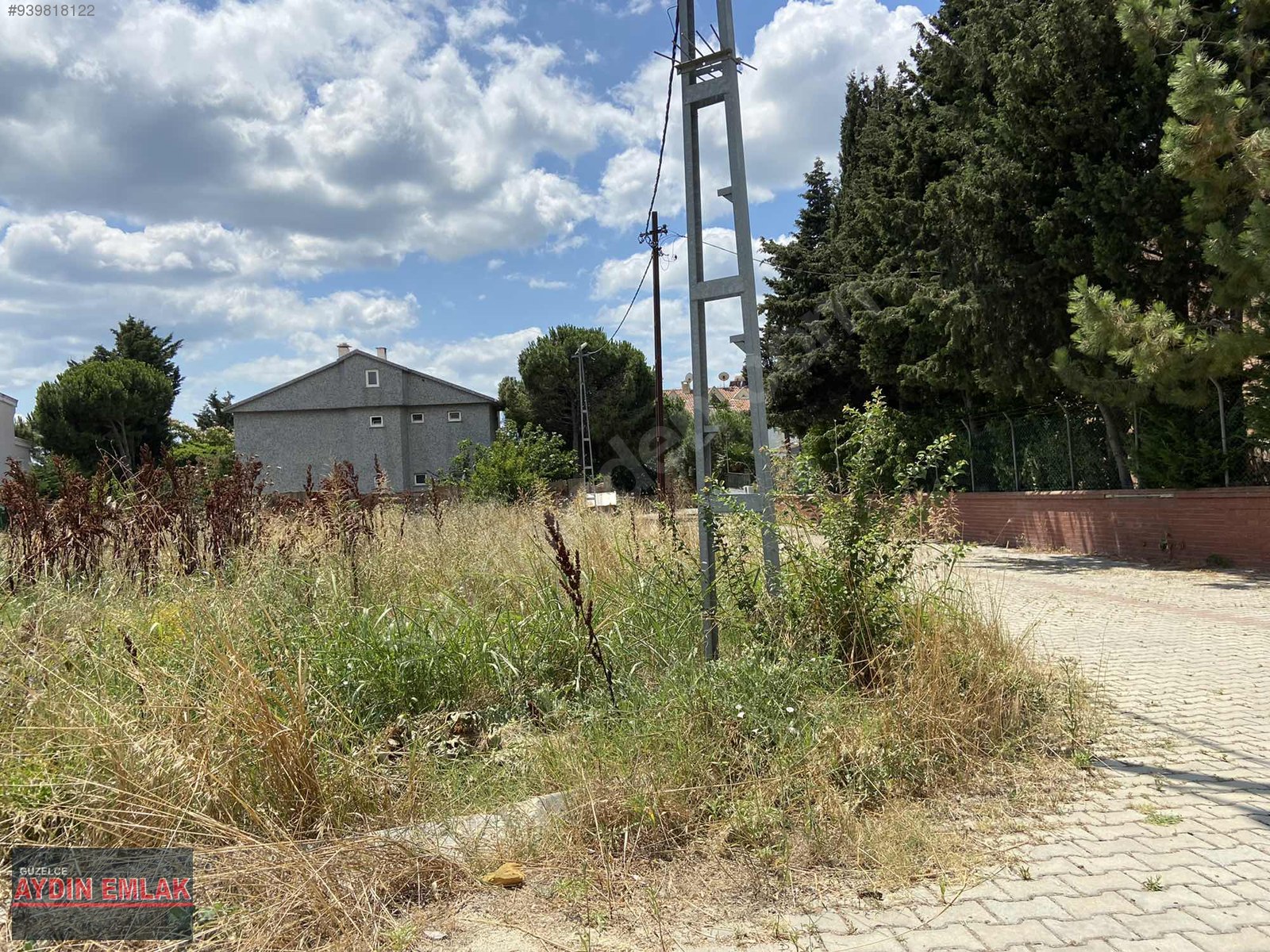 AYDIN EMLAKTAN BİZİM EVLERİN YANIBAŞINDA 465 mt GÜNEY CEPHE ARSA at
