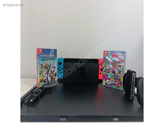 Nintendo Switch + splatoon 2 + pvz battle for neighbourville on