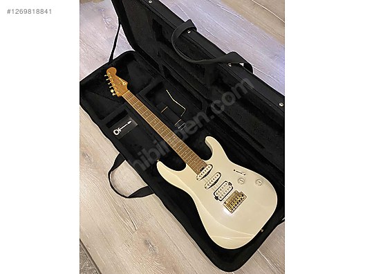 Used & Brand New Items / Music / Musical Instruments / Stringed Instruments / Guitar / Electric