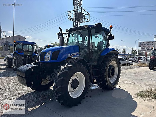 Machinery / Agricultural Machines / Tractors / New Holland / TR6.120