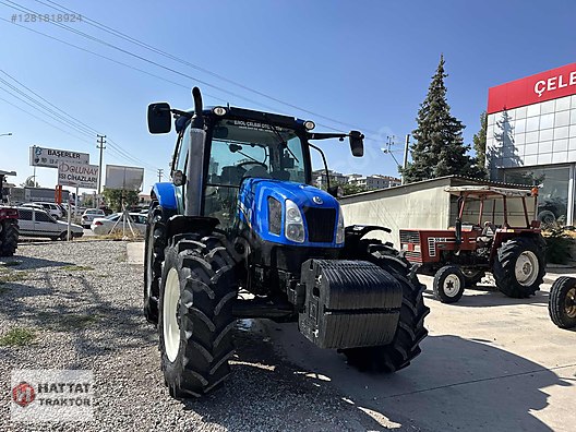 Machinery / Agricultural Machines / Tractors / New Holland / TR6.120