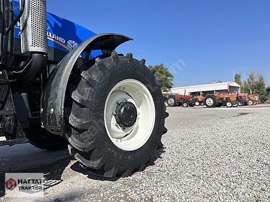 Machinery / Agricultural Machines / Tractors / New Holland / TR6.120