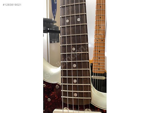 İkinci El ve Sıfır Alışveriş / Müzik / Müzik Aletleri / Telli Çalgılar / Gitar / Elektro