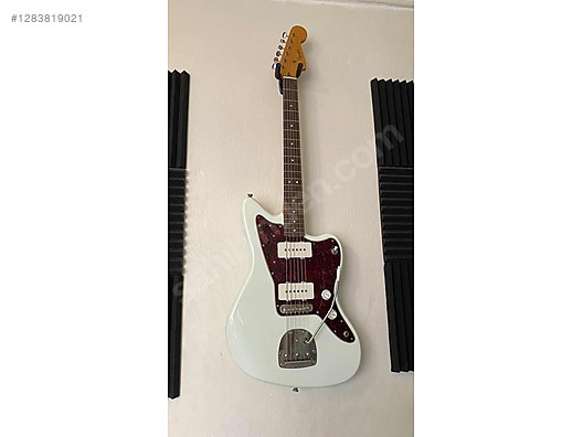Squier Elektro Gitar