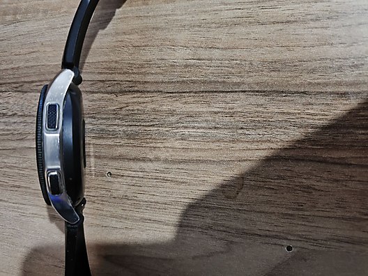 Used & Brand New Items / Cell Phones & Accessories / Wearable Technology / Smartwatch / Samsung