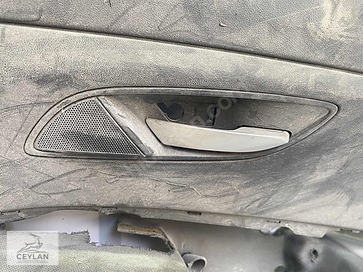 Fiat Linea sağ arka kapı döşemesi görseli 4