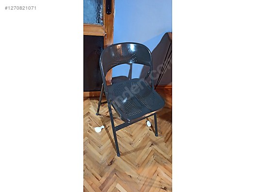 Used & Brand New Items / Home Decor / Furniture / Dining Room / Tables