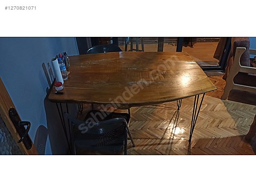 Used & Brand New Items / Home Decor / Furniture / Dining Room / Tables