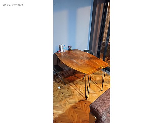 Used & Brand New Items / Home Decor / Furniture / Dining Room / Tables