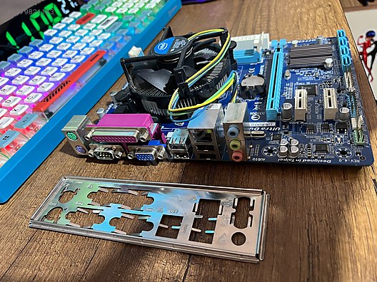 Masaüstü bilgisayar anakart