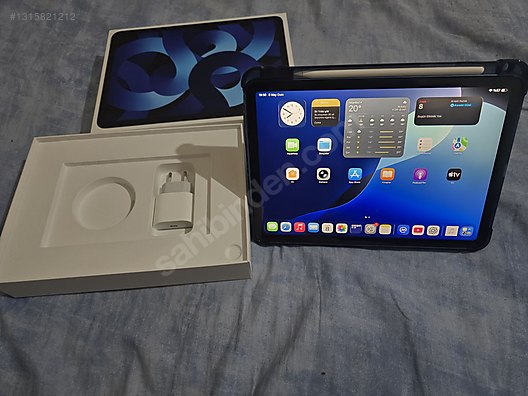 Apple iPad Air 5 64 GB Tablet - 1315821212