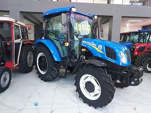 Machinery / Agricultural Machines / Tractors / New Holland / T4.50S