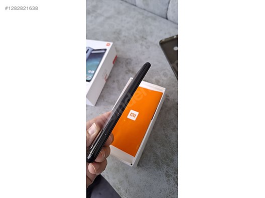 Used & Brand New Items / Cell Phones & Accessories / Cell Phones / Xiaomi / Mi A2 Lite (Redmi 6 Pro)