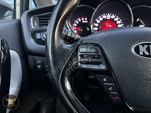 OTOFENİX 2013 KIA CEED 1.6 CRDI CONCEPT BI-XENON CRUISE