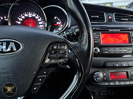 OTOFENİX 2013 KIA CEED 1.6 CRDI CONCEPT BI-XENON CRUISE