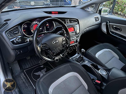 OTOFENİX 2013 KIA CEED 1.6 CRDI CONCEPT BI-XENON CRUISE