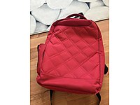 Hem okul çantası hemde laptop çantası