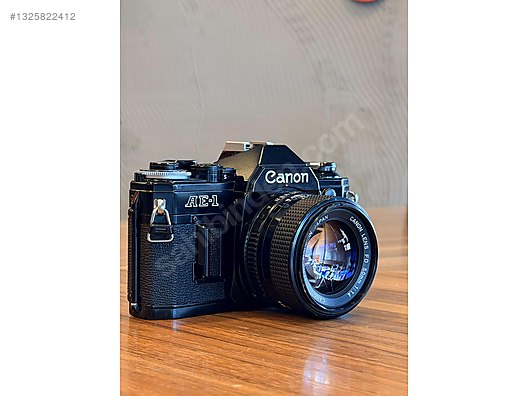 35 mm SLR / Canon / Canon AE-1 Black + Canon FD 50mm f/1.4 on