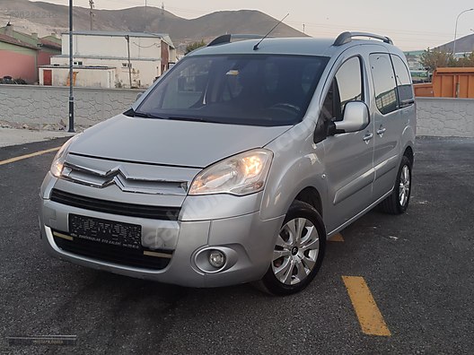 citroen berlingo 1 6 hdi selection 2012 model citreon berlingo boyasiz 152 000km at sahibinden com 962822465