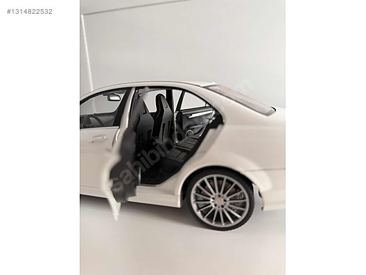 Autoart Diecast Model 1:18 Mercedes Benz Araba - 1314822532