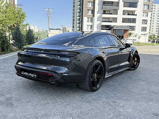 Vasıta / Otomobil / Porsche / Taycan / Turbo S