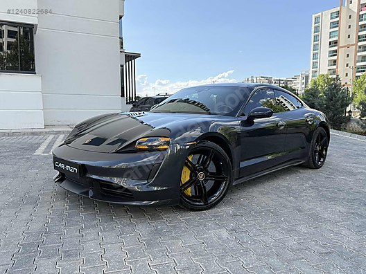 Vasıta / Otomobil / Porsche / Taycan / Turbo S