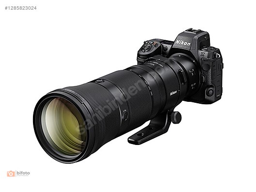 Lenses / Nikon NIKKOR Z 180-600mm f/5.6-6.3 VR Lens (Nikon Z