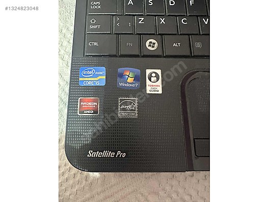 Toshiba / Sıfır gibi Toshiba Çift Ekran Kartlı / Bataryası Sağlam