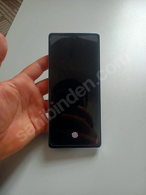 infinix note 40 8+8 ram 256 GB hafıza tertemiz