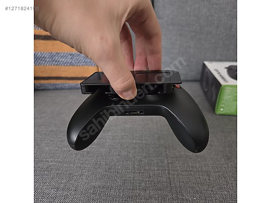 XBOX Controller 9. Nesil Siyah + Telefon Tutucu + Masa Altı Tu. - Kablosuz Microsoft Xbox Oyun Kolu (Gamepad & Joystick)