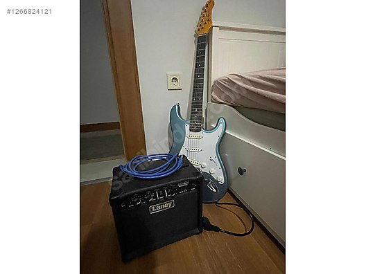 İkinci El ve Sıfır Alışveriş / Müzik / Müzik Aletleri / Telli Çalgılar / Gitar / Elektro