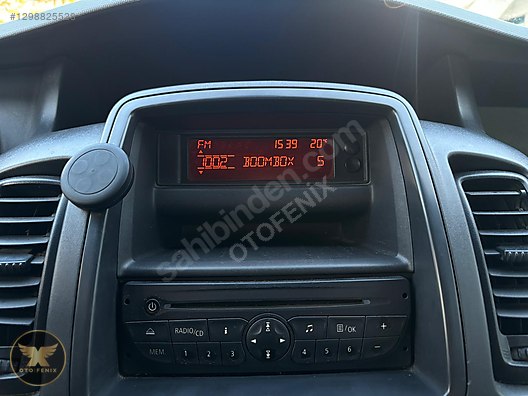 OTOFENİX 2011 RENAULT TRAFIC MULTIX 2.0 5+1 115 HP 454.228KM