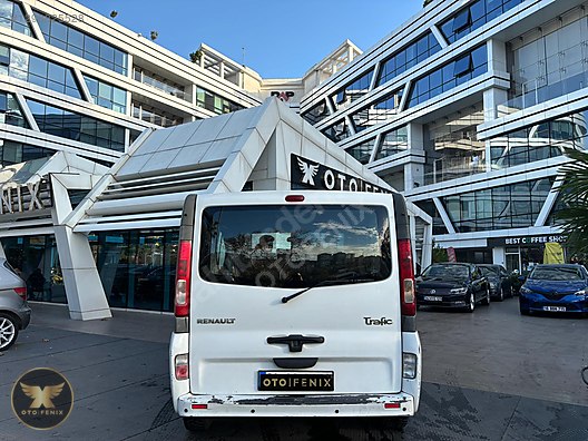 OTOFENİX 2011 RENAULT TRAFIC MULTIX 2.0 5+1 115 HP 454.228KM